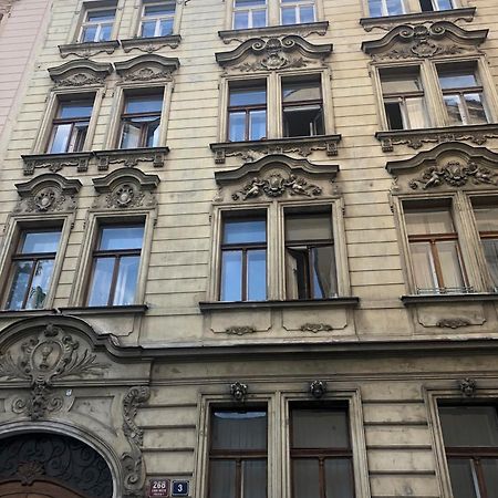 Bedroom In The Heart Of The Centre Of The Prague Exterior photo